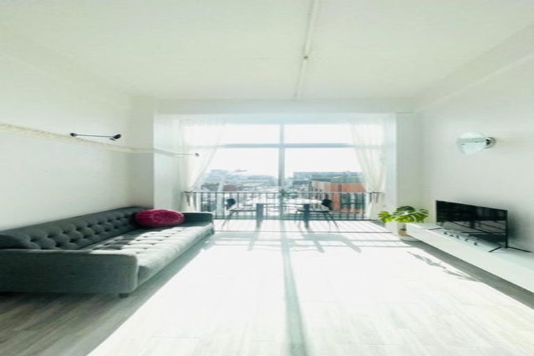 Photo of property in Qba Apartments, 51 Webb Street, Mount Cook, Wellington, 6011