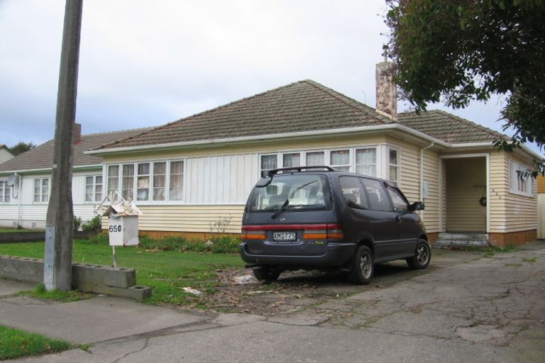 Photo of property in 650 Featherston Street, Roslyn, Palmerston North, 4414