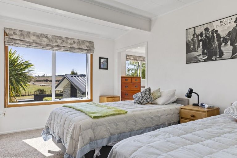 Photo of property in 3 Mahuta Road, Waitahanui, Taupo, 3378