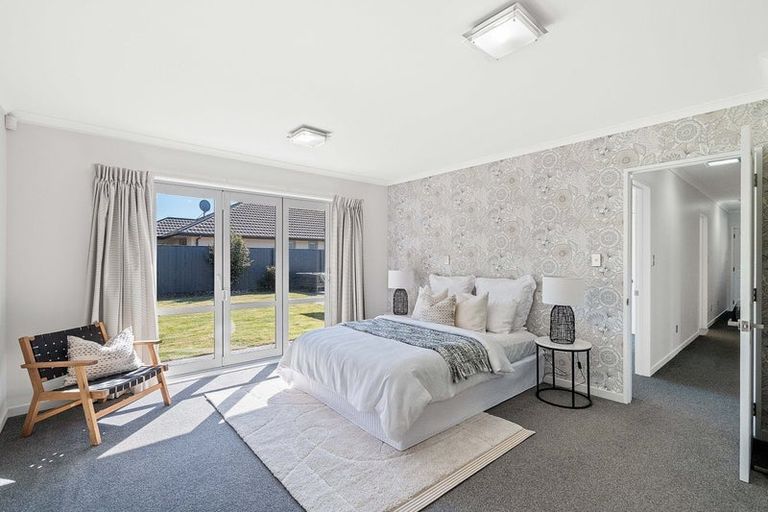 Photo of property in 18 Elmwood Drive, Prebbleton, 7604