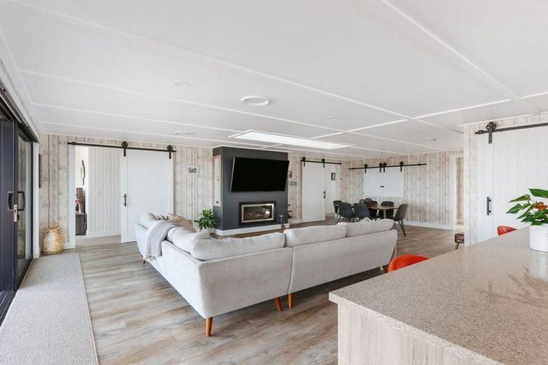 Photo of property in 4 Goldstone Place, Omokoroa, 3114