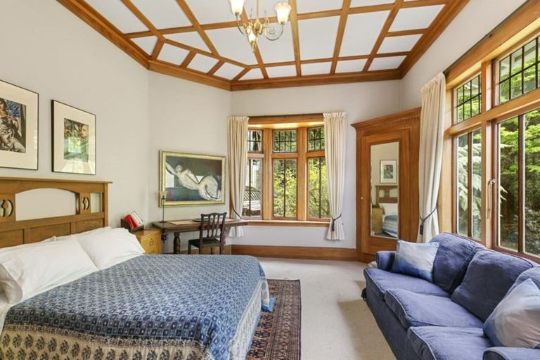 Photo of property in 22 Grosvenor Terrace, Wadestown, Wellington, 6012