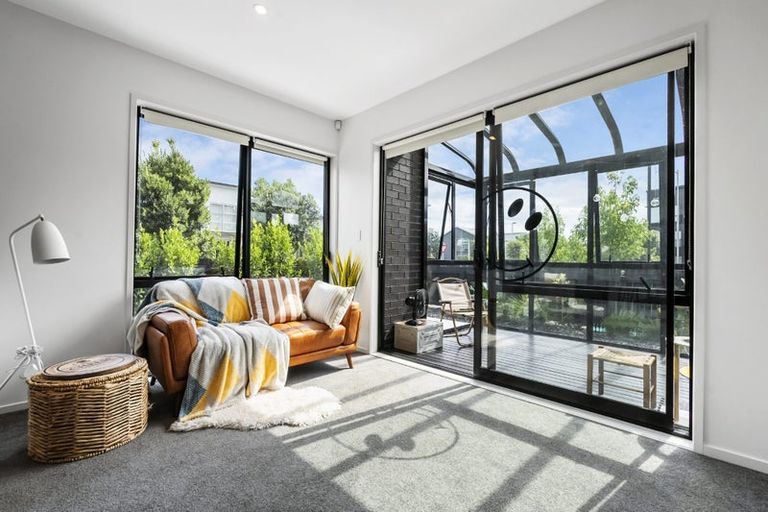 Photo of property in 68 Glidepath Road, Hobsonville, Auckland, 0616