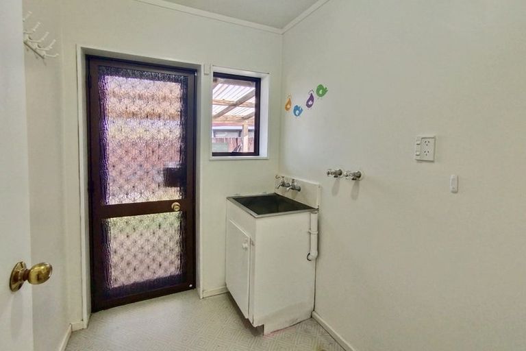 Photo of property in 6/60 Nikau Street, New Lynn, Auckland, 0600