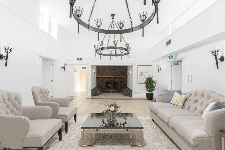 Photo of property in 430 Hawkins Hill Road, Brooklyn, Wellington, 6021