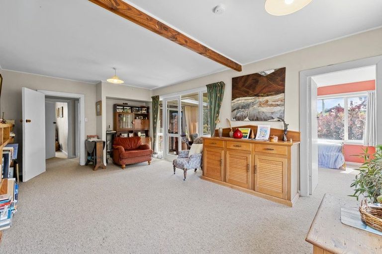 Photo of property in 87 Aorangi Road, Bryndwr, Christchurch, 8053