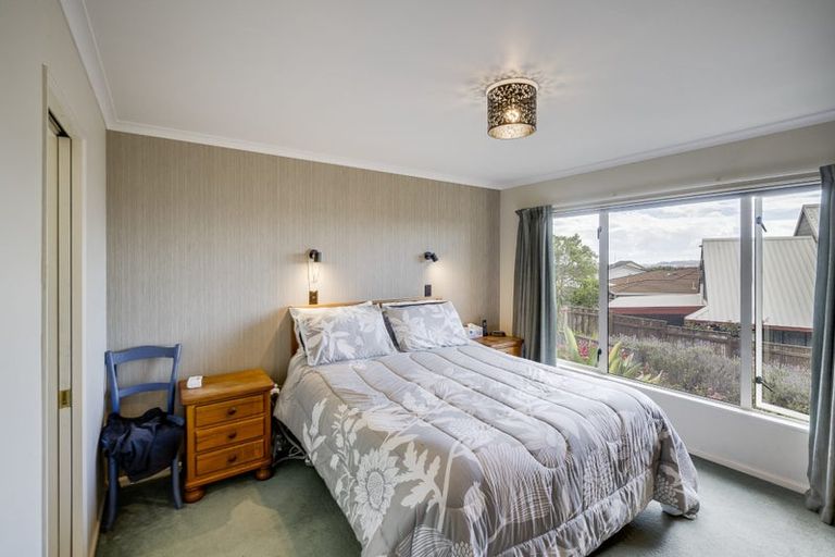 Photo of property in 76a Churchill Drive, Taradale, Napier, 4112