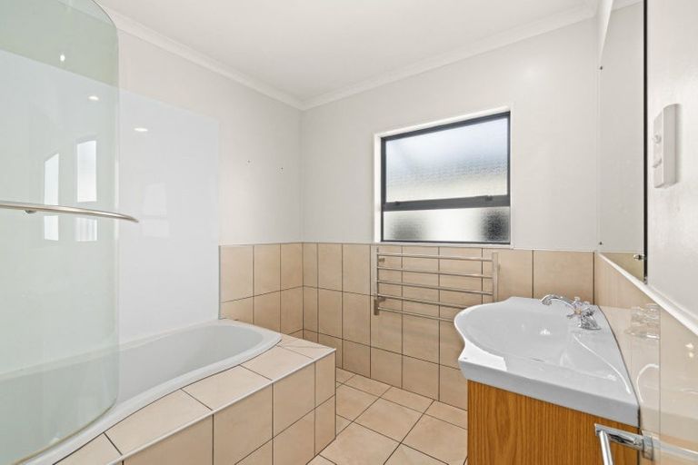 Photo of property in 253 Havelock Road, Akina, Hastings, 4122