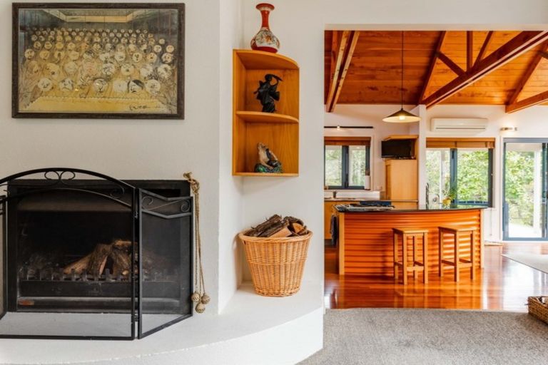 Photo of property in 347 Taylor Road, Helensville, Waimauku, 0882