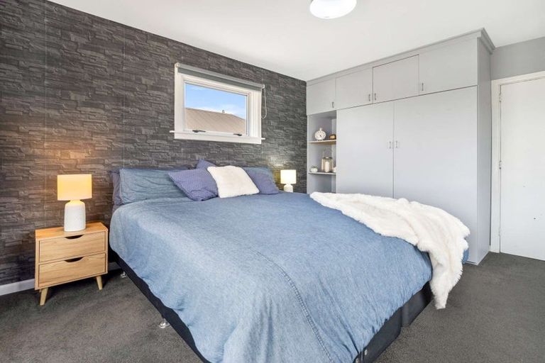 Photo of property in 8 Roberts Road, Hei Hei, Christchurch, 8042