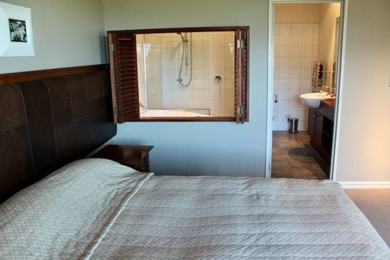 Photo of property in 240 Coleridge Road, Windwhistle, Hororata, 7572