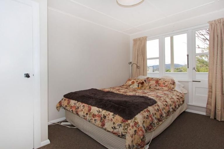 Photo of property in 100 Copeland Street, Epuni, Lower Hutt, 5011