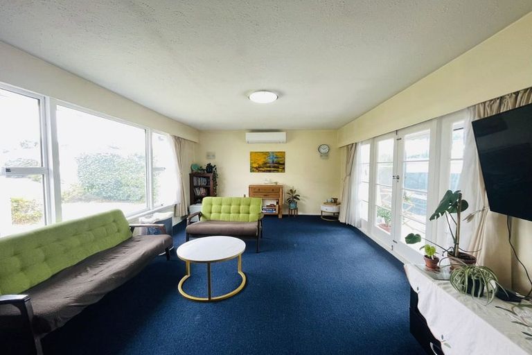 Photo of property in 27 Toorak Avenue, Avonhead, Christchurch, 8042