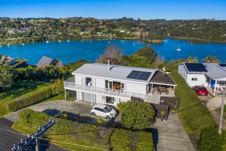 Photo of property in 8 Lysnar Road, Matakana, Warkworth, 0985