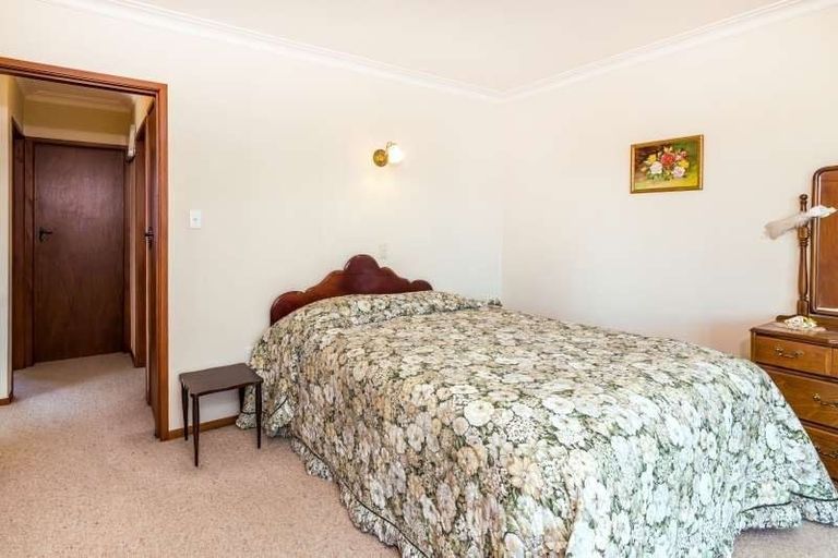 Photo of property in 15 Hilden Place, Hilltop, Taupo, 3330