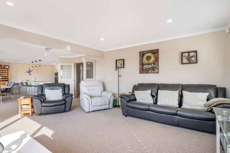 Photo of property in 1 Morrell Street, Tawhero, Whanganui, 4501