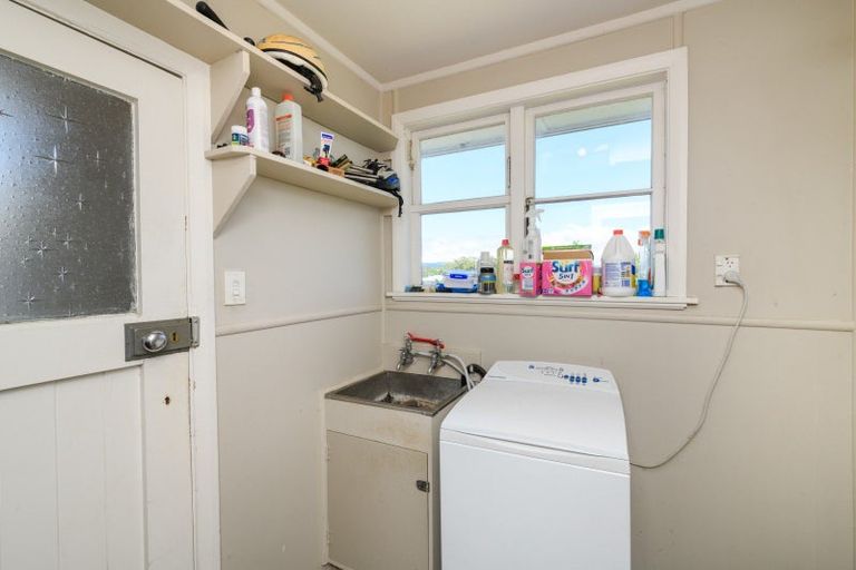 Photo of property in 5 Clyde Crescent, Roslyn, Palmerston North, 4414