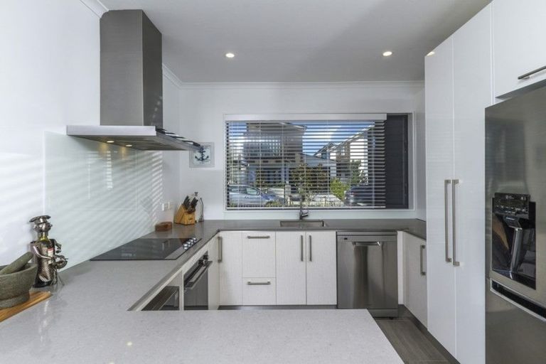Photo of property in 12 Flounder Road, Hobsonville, Auckland, 0616