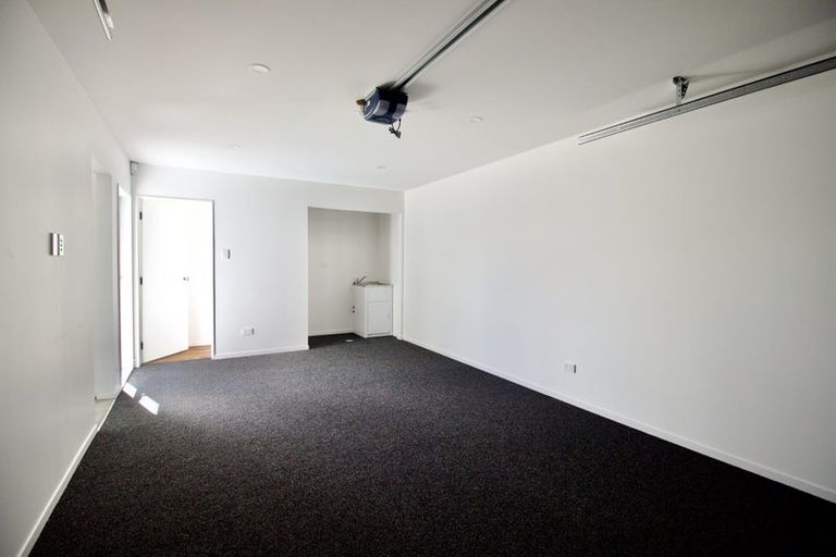 Photo of property in 111b Lancaster Road, Beach Haven, Auckland, 0626