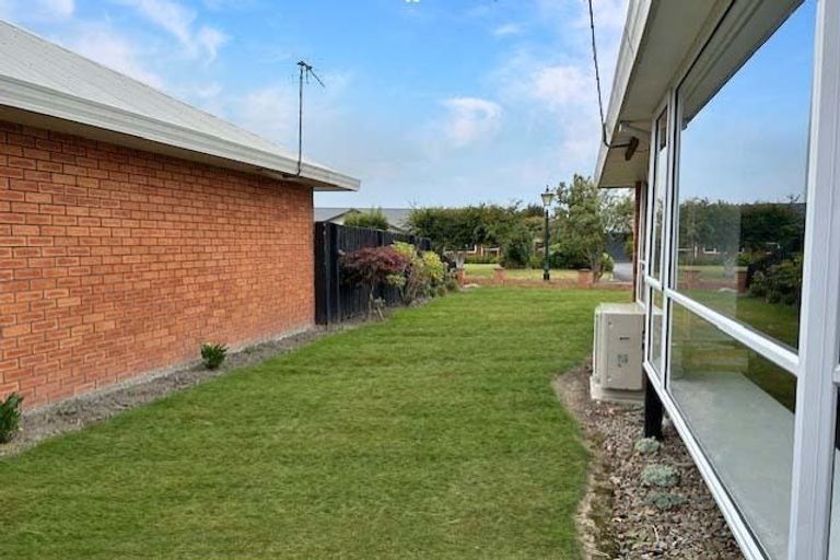 Photo of property in 12b Melford Close, Rangiora, 7400