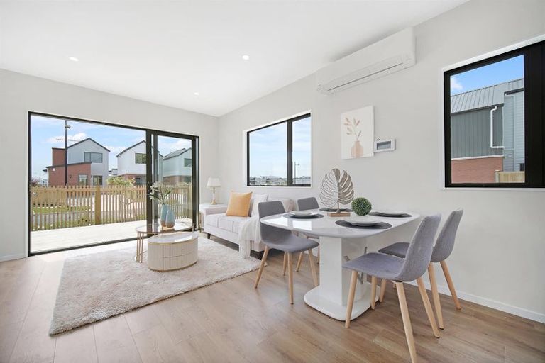 Photo of property in 68 Kairakau Street, Papakura, 2110