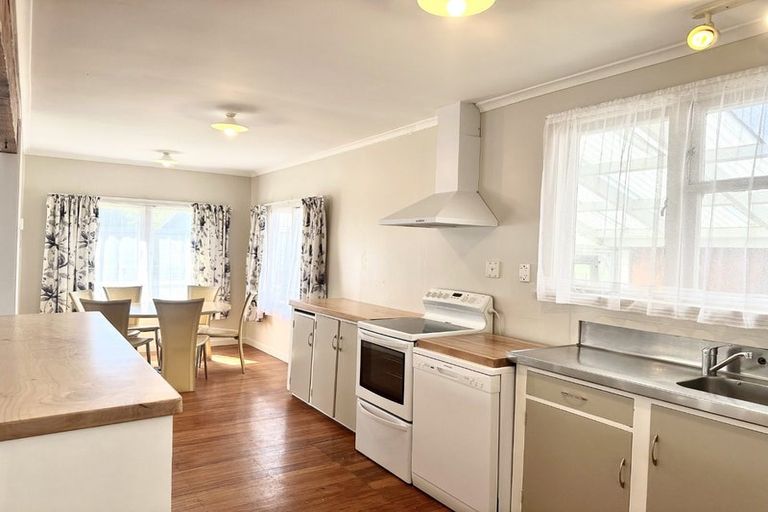 Photo of property in 75 Makoura Road, Masterton, 5810