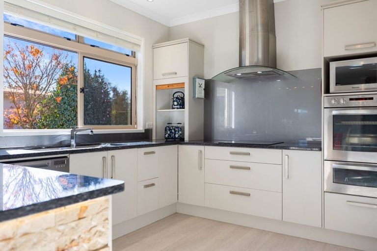 Photo of property in 14 Botany Place, Ohauiti, Tauranga, 3112