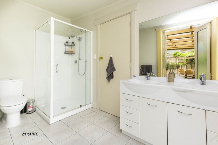 Photo of property in 81 Raukawa Street, Stokes Valley, Lower Hutt, 5019
