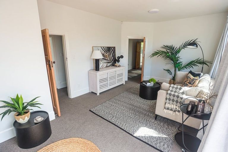 Photo of property in 14 Saint Martins Road, Saint Martins, Christchurch, 8022