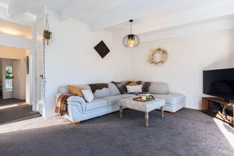 Photo of property in 99a Ruahine Street, Paraparaumu, 5032