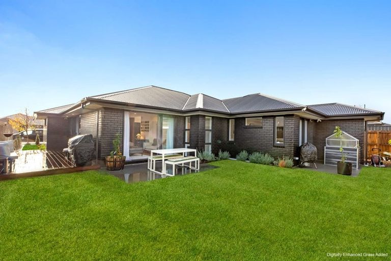 Photo of property in 20 Rannoch Drive, Yaldhurst, Christchurch, 8042