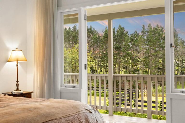 Photo of property in 298 Rimmer Road, Helensville, 0875