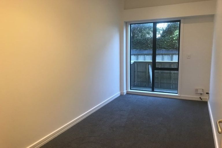Photo of property in 28u2 Hobson Street, Thorndon, Wellington, 6011