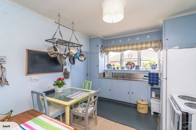 Photo of property in 47 Masters Crescent, Masterton, 5810