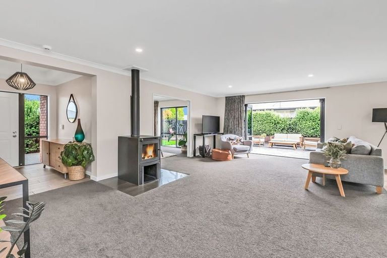 Photo of property in 53 Masefield Drive, Rolleston, 7614