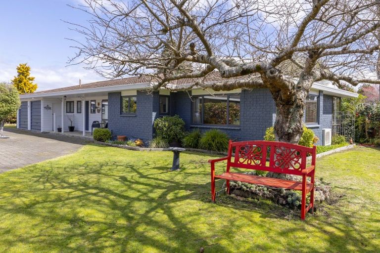 Photo of property in 1/7 Kathleen Place, Rainbow Point, Taupo, 3330
