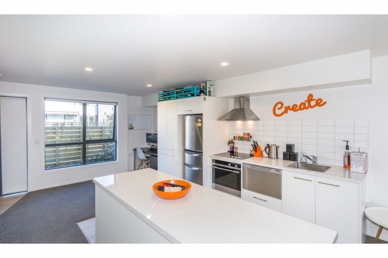 Photo of property in 13/14 Buffon Street, Waltham, Christchurch, 8023