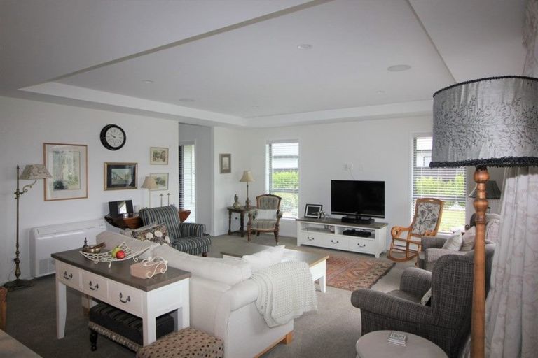 Photo of property in 35 Oaks Drive, Lincoln, 7608