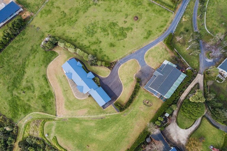 Photo of property in 337d Clarks Beach Road, Clarks Beach, Pukekohe, 2679
