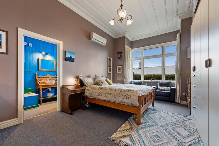 Photo of property in 172 Gladstone Road, Dalmore, Dunedin, 9010