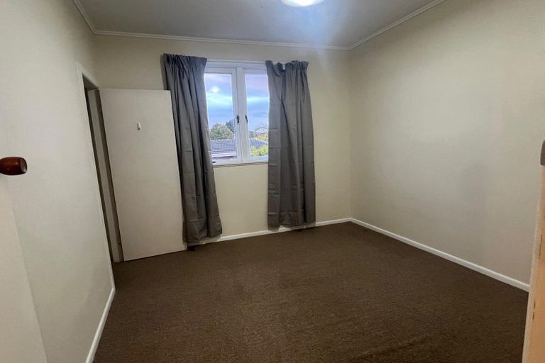 Photo of property in 5 Tyne Road, Forrest Hill, Auckland, 0620