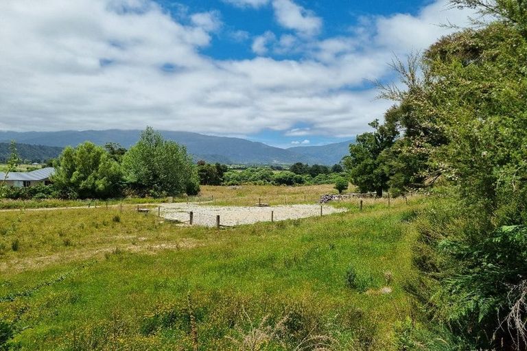 Photo of property in 58 Punt Road, Westport, 7892