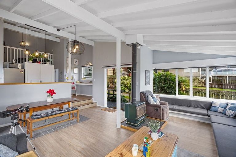 Photo of property in 3428 Pourerere Beach Road, Pourerere, Waipawa, 4271
