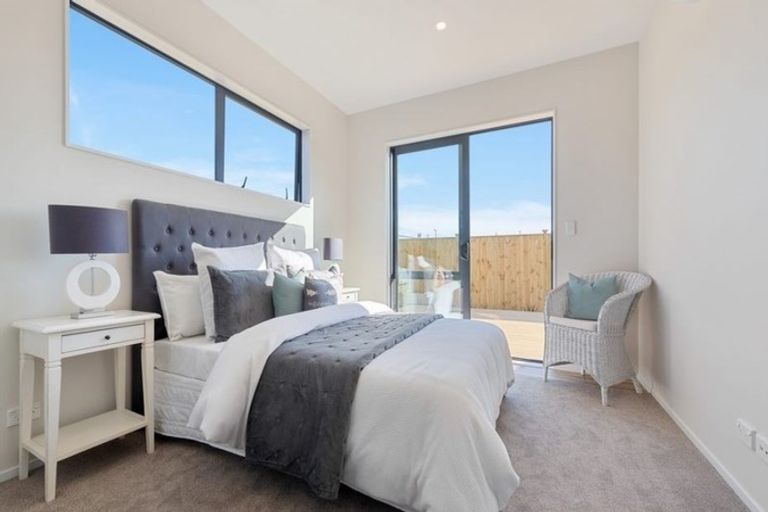 Photo of property in 62 Schoolside Road, Kumeu, 0810