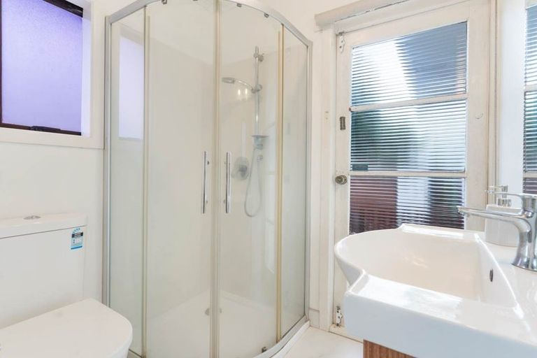 Photo of property in 1/11 Richard Avenue, Bucklands Beach, Auckland, 2014