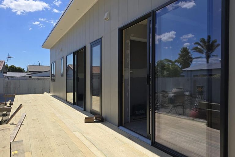 Photo of property in 12a Kauri Street, Taradale, Napier, 4112