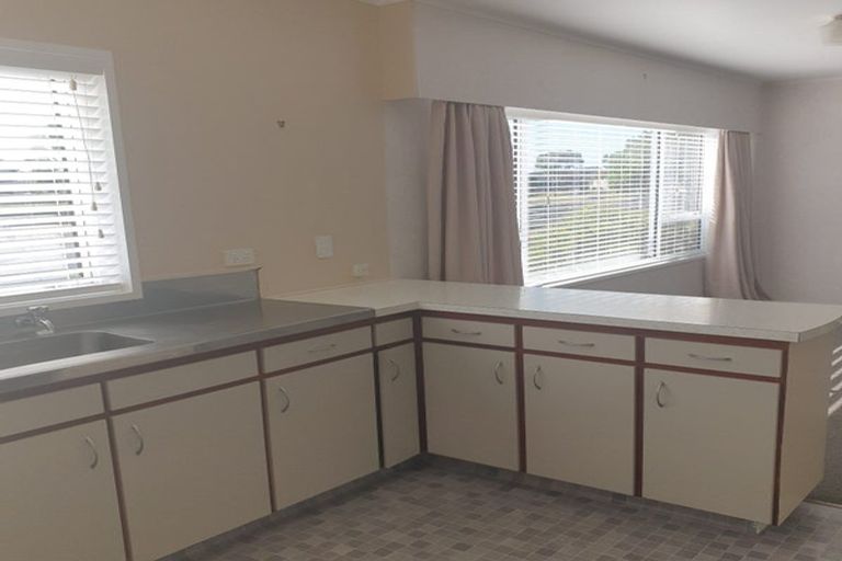 Photo of property in 14 Meachen Terrace, Waiuku, 2123