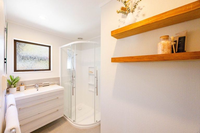 Photo of property in 1 Tait Drive, Pirimai, Napier, 4112