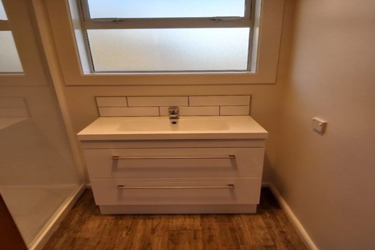 Photo of property in 2/10 Mathers Road, Hoon Hay, Christchurch, 8025