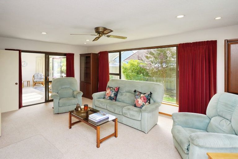 Photo of property in 4 Seadown Crescent, Amberley, 7410